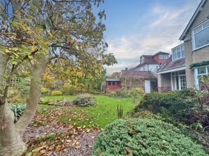 Photo 12- click for photo gallery